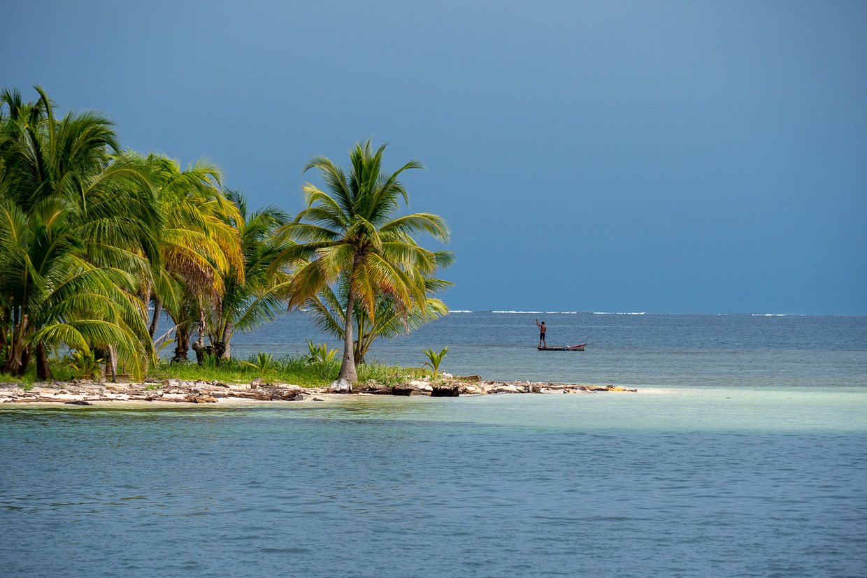 Sunday Evening: A Sail Through The San Blas